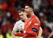 开云平台-包含切尔西鏖战加拿大，C罗一己之力扛起全队的词条