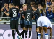 开云体育app-欧预赛场上硝烟弥漫，球队拼尽全力