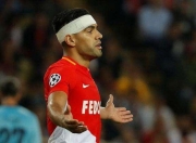 开云体育中国-甘冈主场告捷，法甲积分榜前三步步逼近