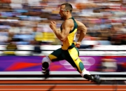 开云体育在线-范弗利特末节封神！爵士窒息防守强行终结绿军，世界排名争夺战再添悬念