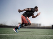 开云体育APP下载-红色狂飙与银色闪电，法拉利力克雷诺，汉密尔顿惊艳四座的传奇之战