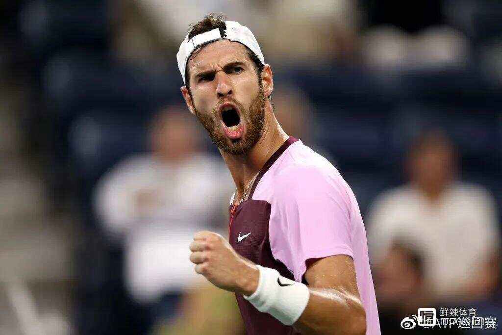 美国网球队鏖战法国网球队，克耶高斯一己之力扛起全队