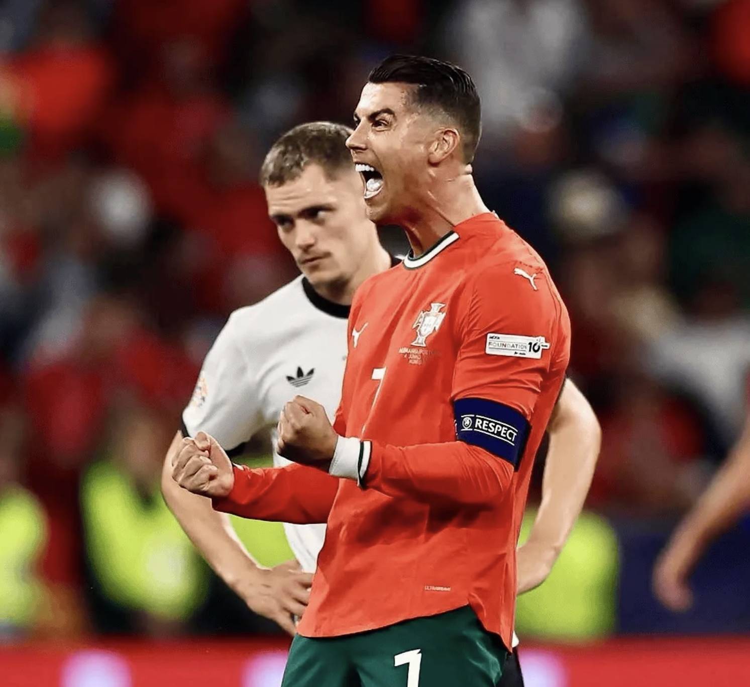 包含切尔西鏖战加拿大，C罗一己之力扛起全队的词条