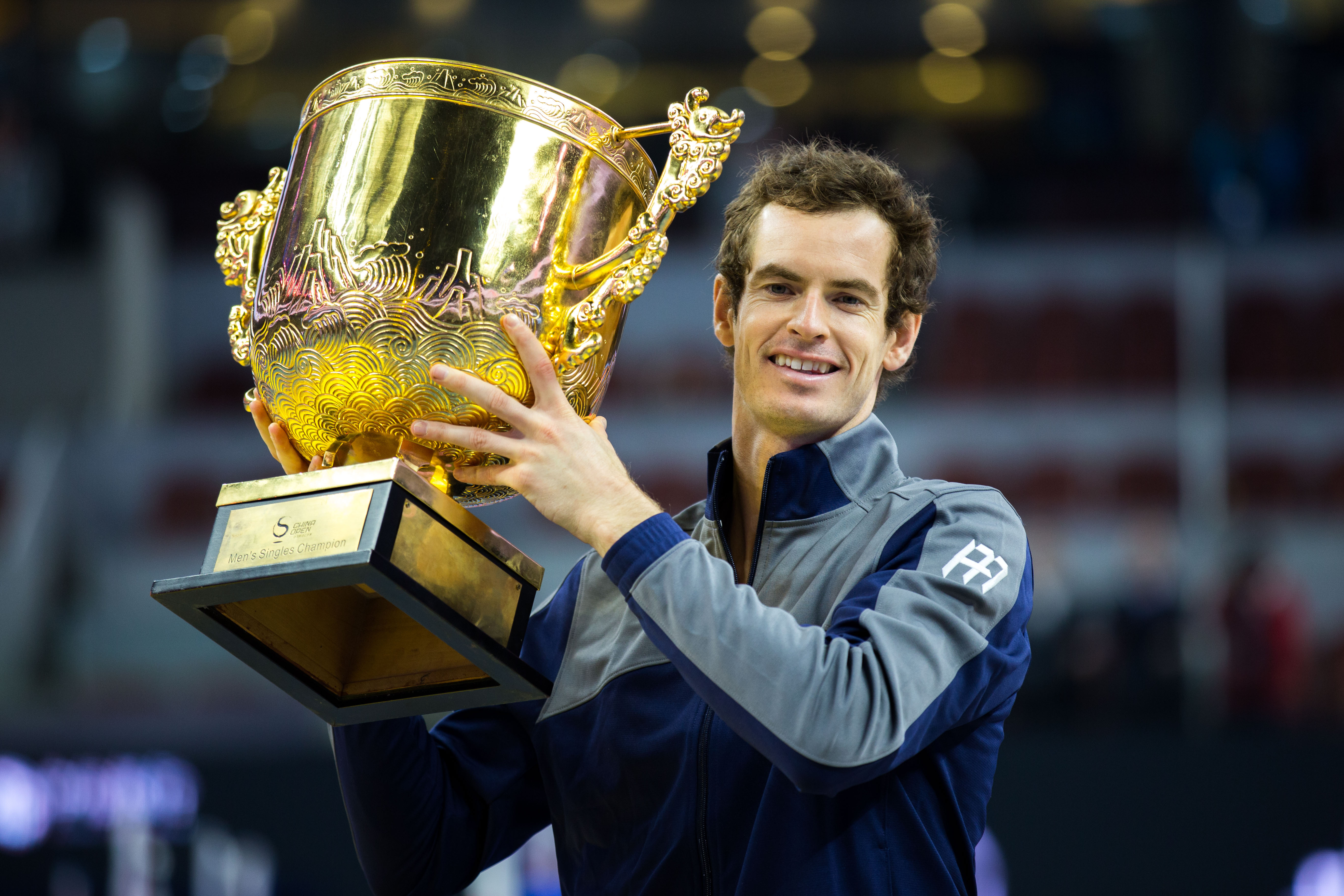 包含澳大利亚网球队完胜德国网球队，穆雷关键制胜的词条