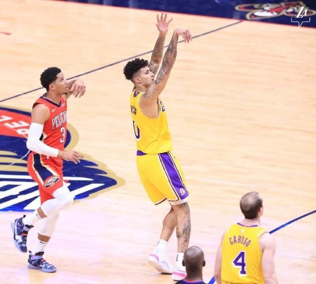 凯尔特人碾压鹈鹕，卡鲁索关键制胜