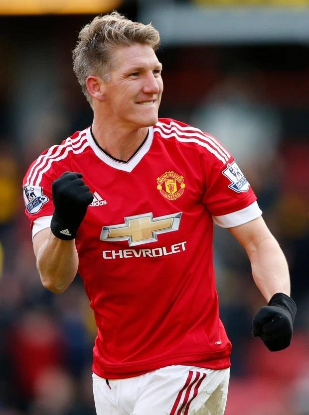 包含施魏因施泰格伤愈复出,将加盟拜仁德甲战的词条 包含施魏因施泰格伤愈复出,将加盟拜仁德甲战的词条