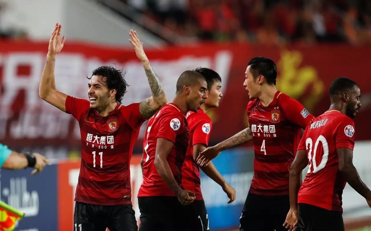 广州恒大队遇强则强，一路领跑积分榜的简单介绍