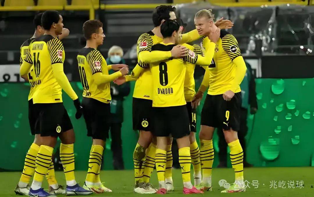 包含沃尔夫斯堡队不敌对手，输掉了一场关键战役的词条