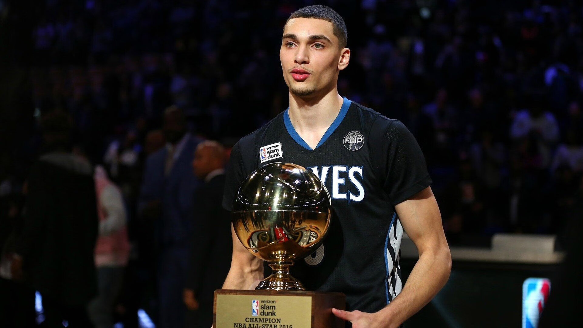 跨界接管，当浙江队打穿步行者，约基奇在F1赛道完成年度争冠